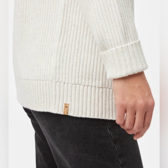 Ten Tree Women's Oversized Long Wool Cardigan - Picture 5 of 10